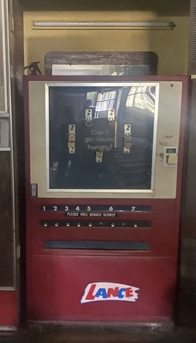 Lance vintage vending - lance, 7